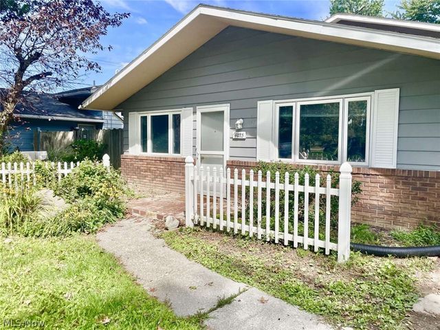 4885 Lear Nagle Road, North Ridgeville, OH 44039