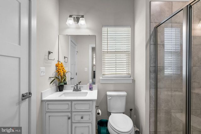 2569 SKEETER CT, Waldorf, MD 20603