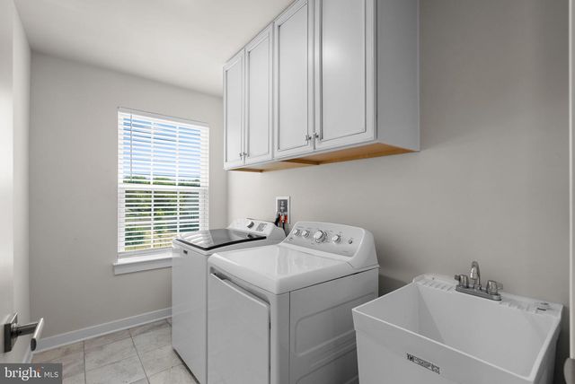 2569 SKEETER CT, Waldorf, MD 20603