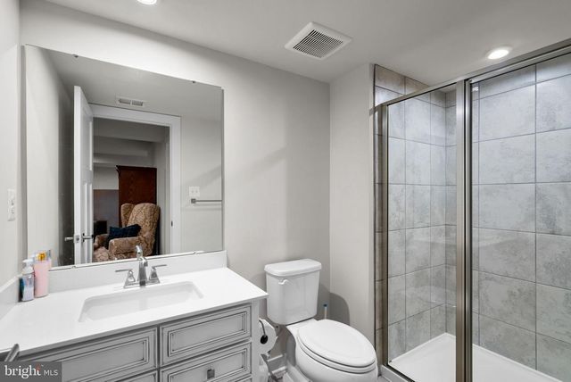 2569 SKEETER CT, Waldorf, MD 20603