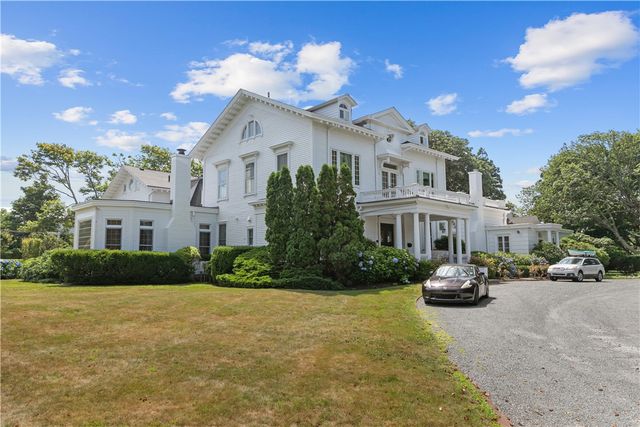 718 Bellevue Avenue 5, Newport, RI 02840