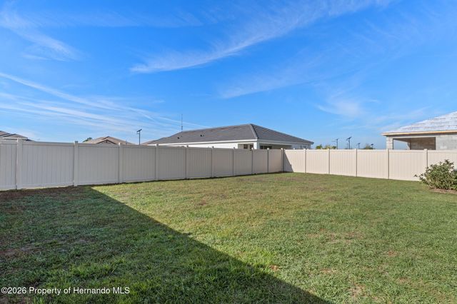 10353 Fieldstone Myrtle Way, San Antonio, FL 33576