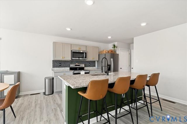 7916 Arbor Marsh Ter, New Kent, VA 23141
