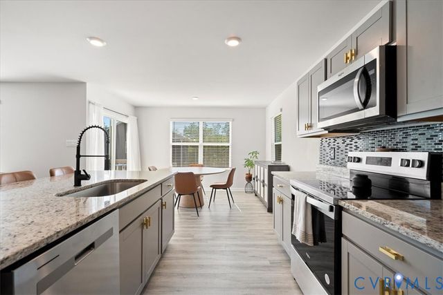 7916 Arbor Marsh Ter, New Kent, VA 23141