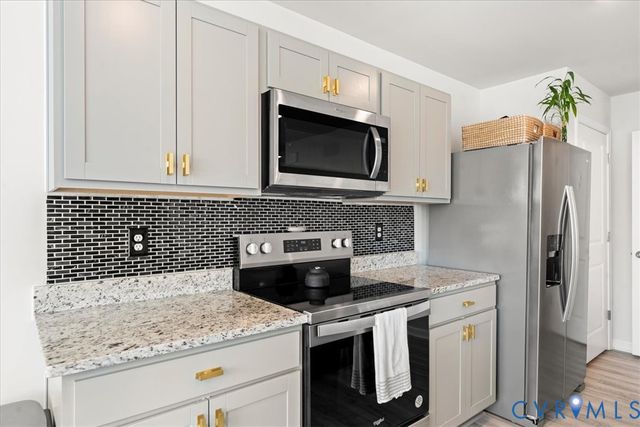 7916 Arbor Marsh Ter, New Kent, VA 23141
