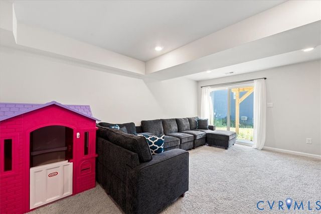 7916 Arbor Marsh Ter, New Kent, VA 23141