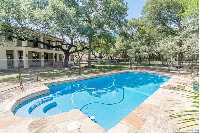 8823 Timmermann Cove, San Antonio, TX 78266