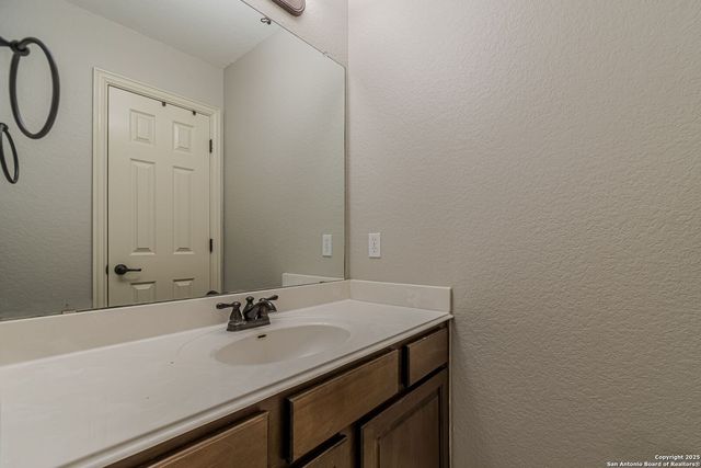 8823 Timmermann Cove, San Antonio, TX 78266