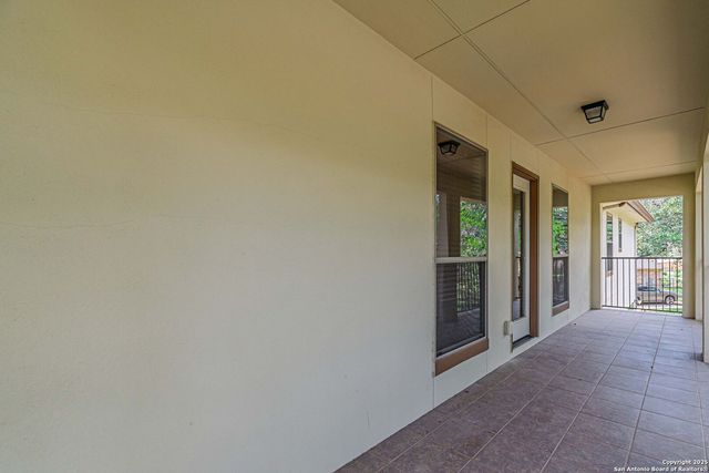 8823 Timmermann Cove, San Antonio, TX 78266