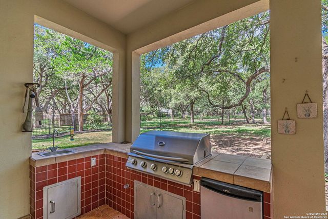 8823 Timmermann Cove, San Antonio, TX 78266