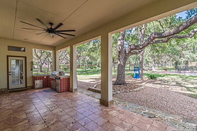 8823 Timmermann Cove, San Antonio, TX 78266