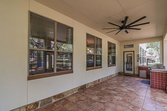 8823 Timmermann Cove, San Antonio, TX 78266