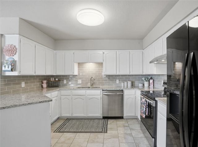 6716 Inwood Drive, North Richland Hills, TX 76182