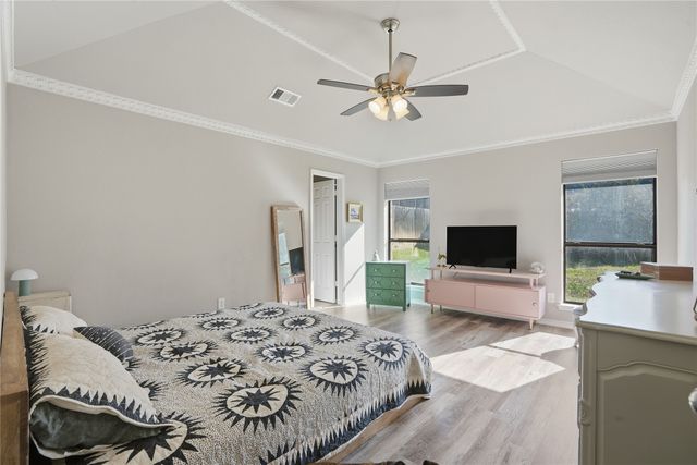 6716 Inwood Drive, North Richland Hills, TX 76182