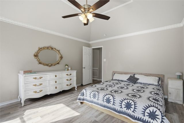 6716 Inwood Drive, North Richland Hills, TX 76182