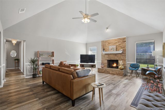 6716 Inwood Drive, North Richland Hills, TX 76182