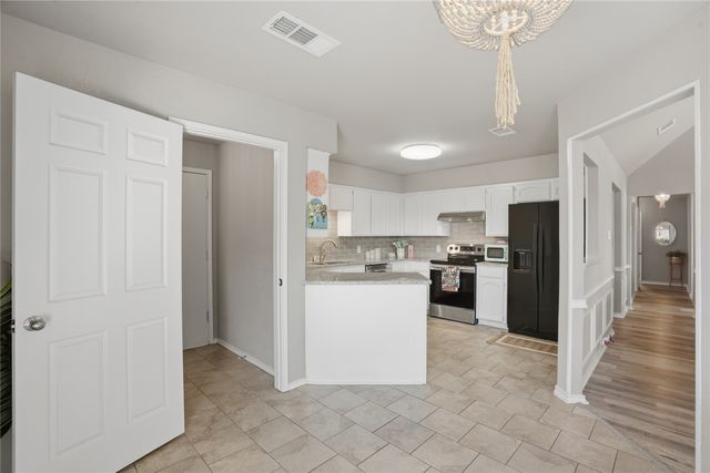 6716 Inwood Drive, North Richland Hills, TX 76182