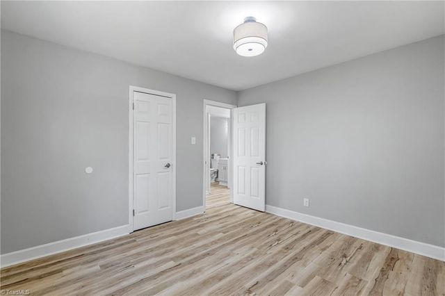 5038 Longbrook Circle, Winston-salem, NC 27105