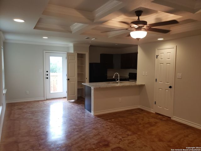 7310 Colina Way Unit 103, Converse, TX 78109