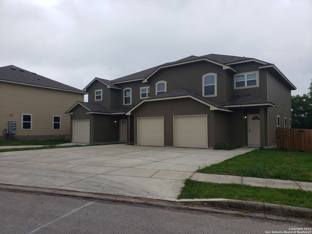 7310 Colina Way Unit 103, Converse, TX 78109