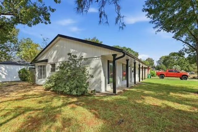 703 Reseda Drive, Houston, TX 77062