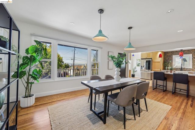 4614 Fairbairn Ave, Oakland, CA 94619