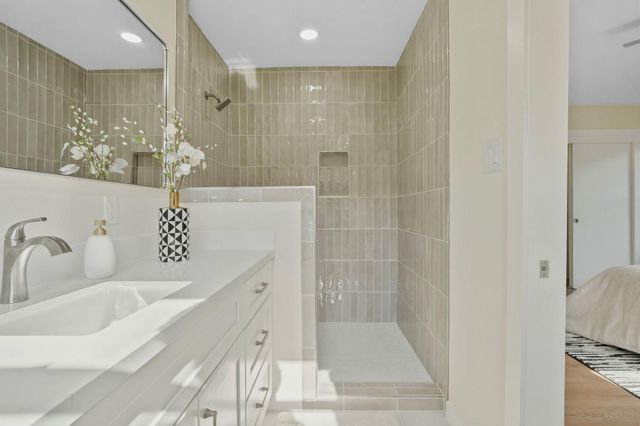 4738 Briarbend Drive, Houston, TX 77035