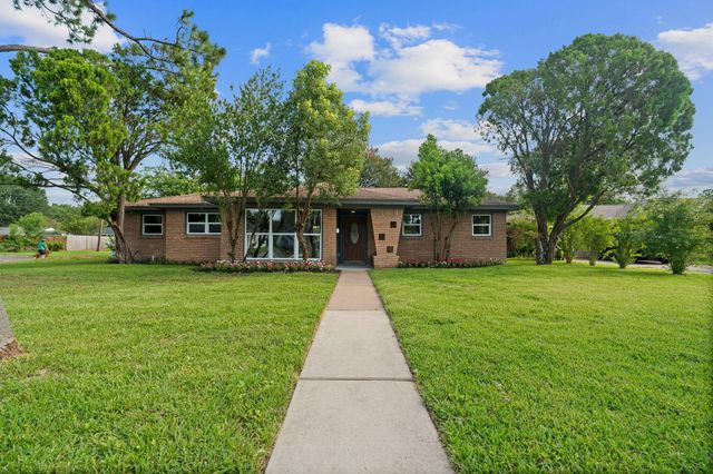 4738 Briarbend Drive, Houston, TX 77035