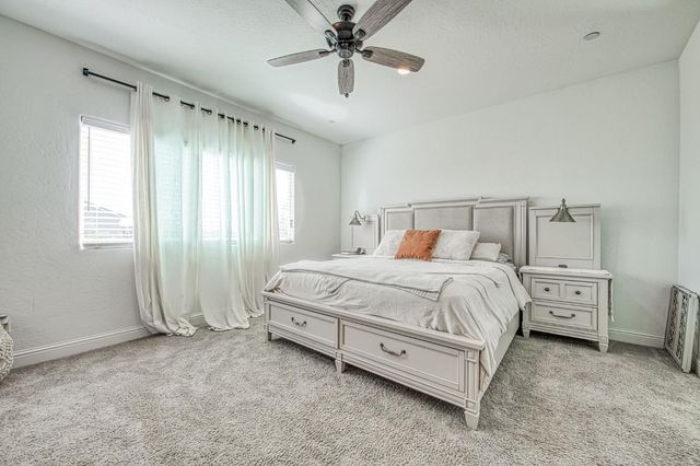 920 Ponderosa Way W, Madera, CA 93636