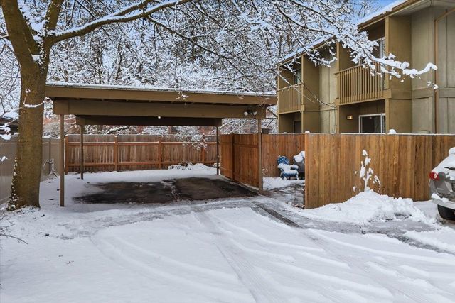 606 E 36th Ave, Spokane, WA 99203