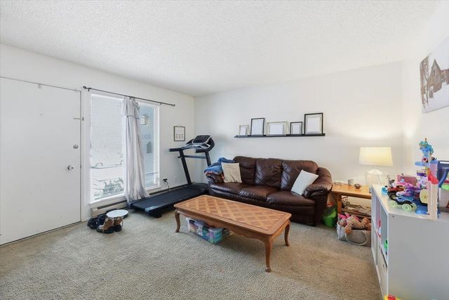 606 E 36th Ave, Spokane, WA 99203