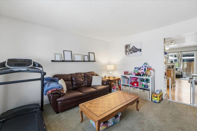 606 E 36th Ave, Spokane, WA 99203