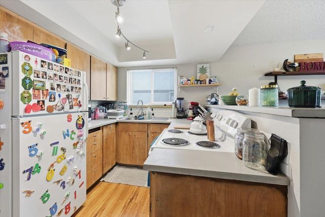 606 E 36th Ave, Spokane, WA 99203