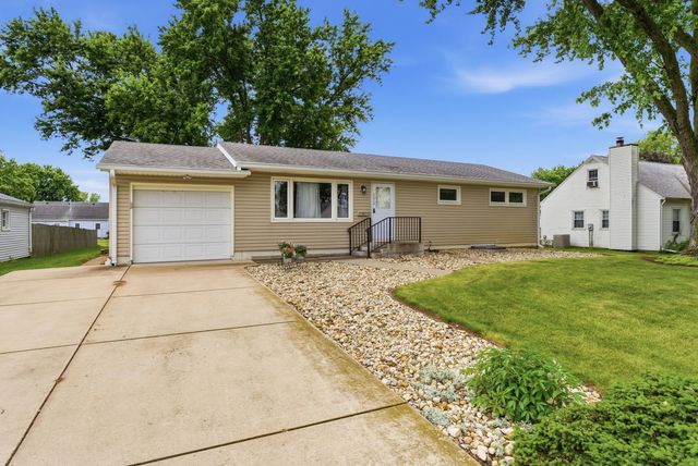 4620 50th Avenue, Moline, IL 61265
