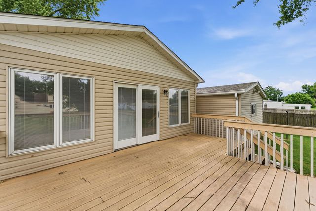 4620 50th Avenue, Moline, IL 61265