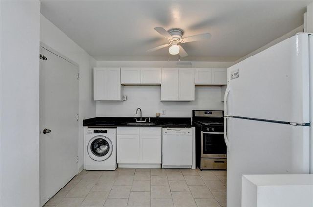 215 Piedmont Avenue NE 1009, Atlanta, GA 30308