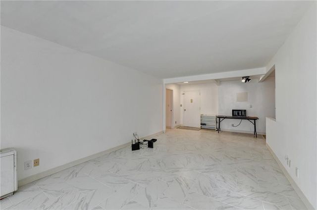 215 Piedmont Avenue NE 1009, Atlanta, GA 30308