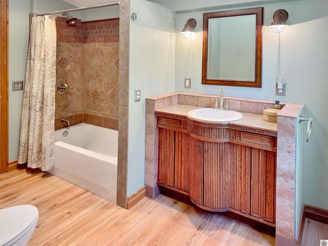 126 Cranfield Lane, New Concord, KY 42076