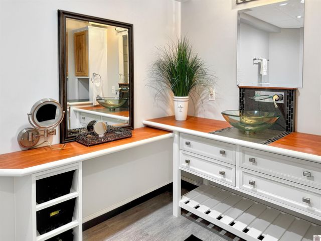 126 Cranfield Lane, New Concord, KY 42076