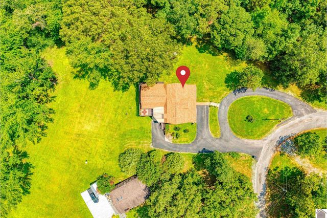 126 Cranfield Lane, New Concord, KY 42076