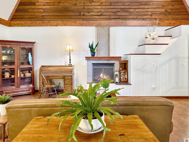 126 Cranfield Lane, New Concord, KY 42076