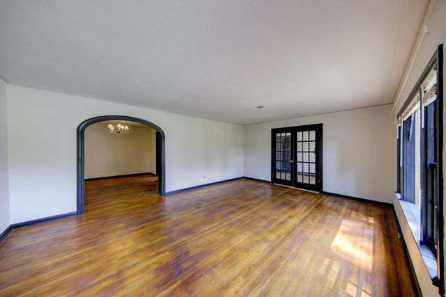 5233 Brinkman Street, Houston, TX 77091