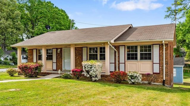 2101 Carpenter Street, Greensboro, NC 27403
