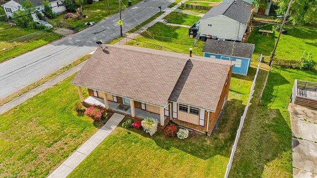 2101 Carpenter Street, Greensboro, NC 27403