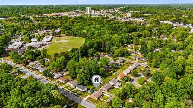 2101 Carpenter Street, Greensboro, NC 27403