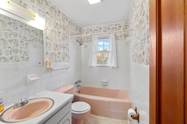 210 Sioux Trail, Greeneville, TN 37743