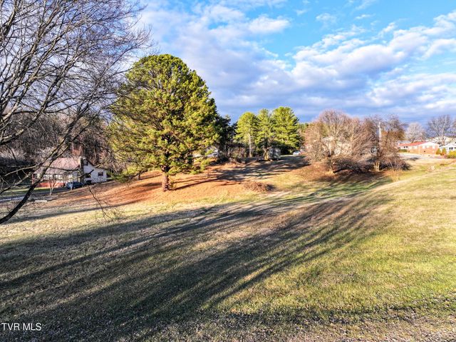 210 Sioux Trail, Greeneville, TN 37743
