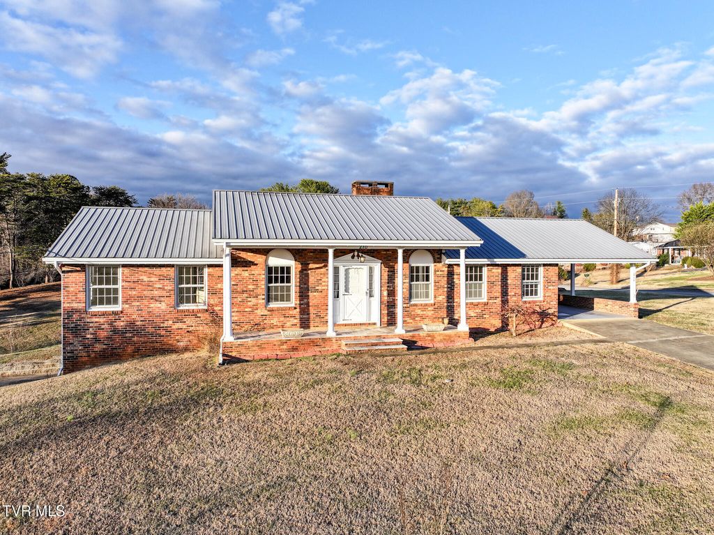 210 Sioux Trail, Greeneville, TN 37743