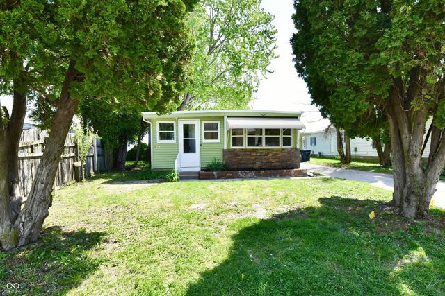 909 Independence Drive E, Elwood, IN 46036