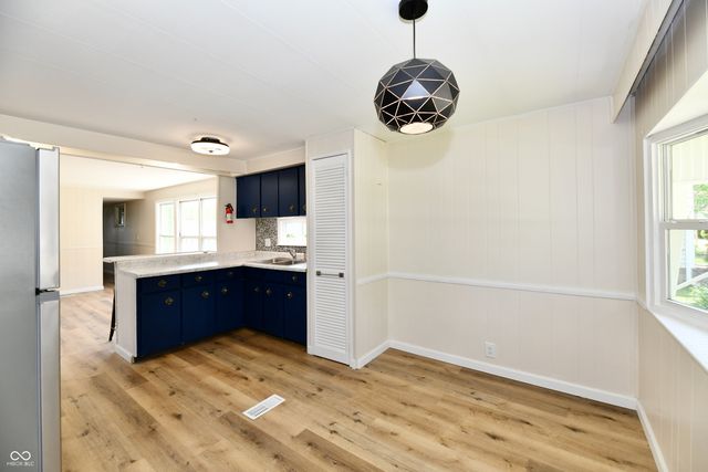 909 Independence Drive E, Elwood, IN 46036